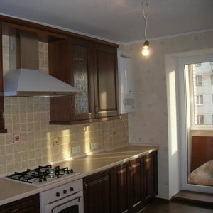 Продам 2-х кімнатну квартиру з евроремонтом  на бульварі Просвіти